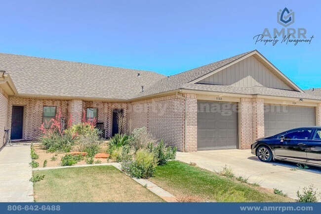 Foto del edificio - Cozy 2-Bedroom Townhome