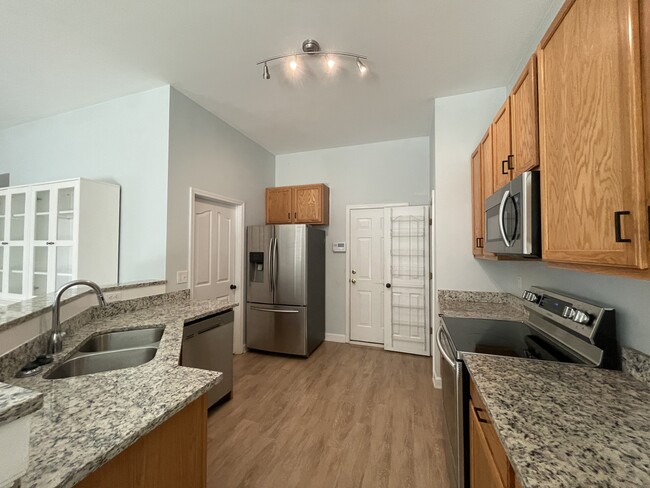 Kitchen - 6335 Sackett Way