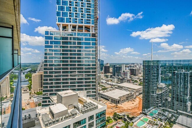 Foto del edificio - 610 Davis St