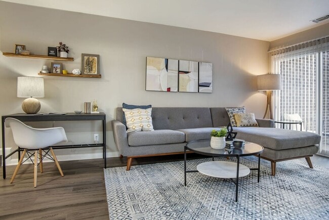 Building Photo - Cortland Manassas