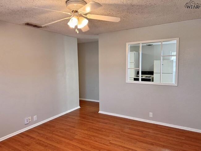 Foto del edificio - 1813 Westcliff Dr