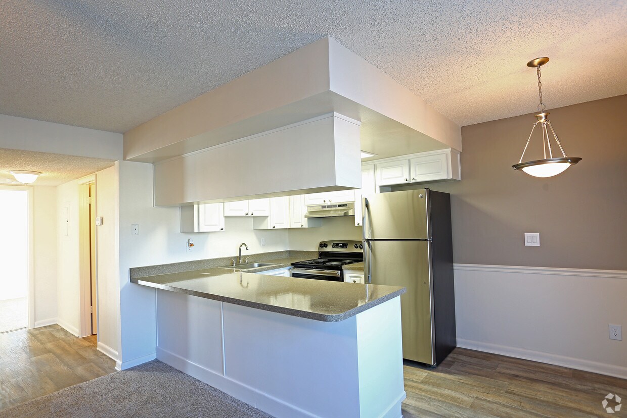 Townsgate Apartments Apartments 1211 Goldfinch Dr Plant City, FL