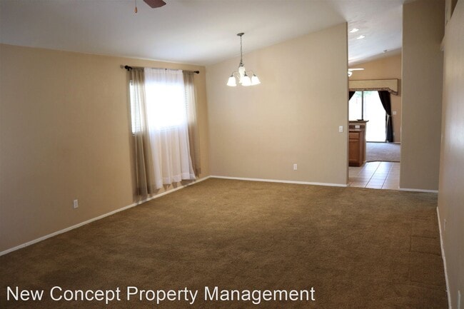 Building Photo - 4 br, 2 bath House - 10504 E Feltleaf Will...