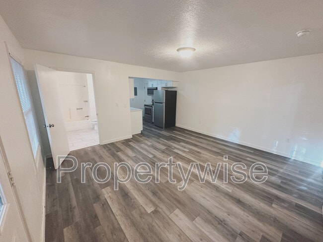 Building Photo - 1054 W 1520 N