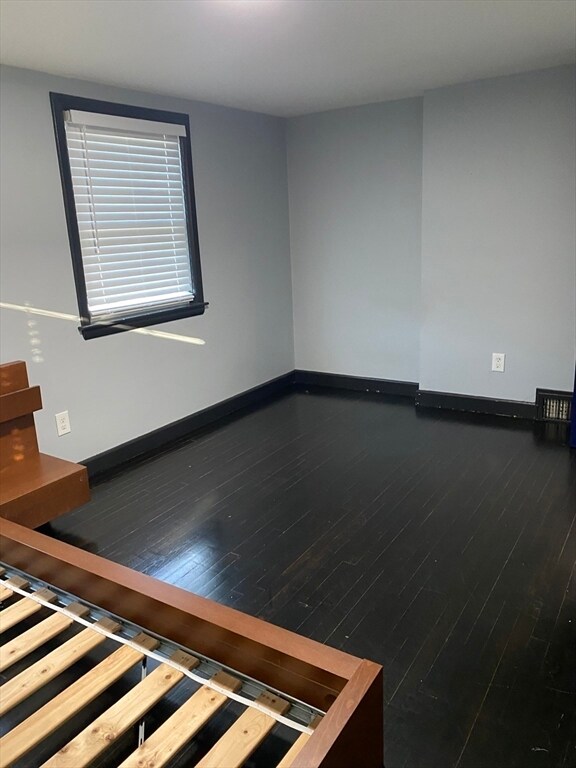 Foto del edificio - 254 N Main St