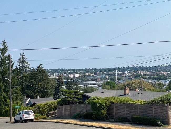 Building Photo - Partial view updated Magnolia home on a qu...