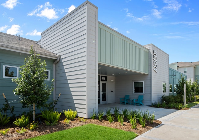 Building Photo - NHH Berry
