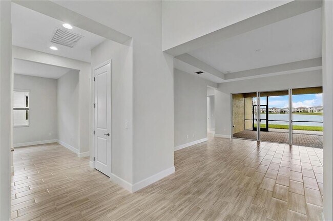 Foto del edificio - 5218 Liberty Ln
