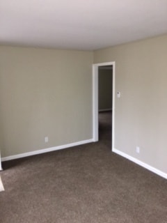 Foto del edificio - 5920 Greenfield Ave