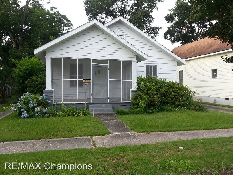 Primary Photo - 1320 21st St