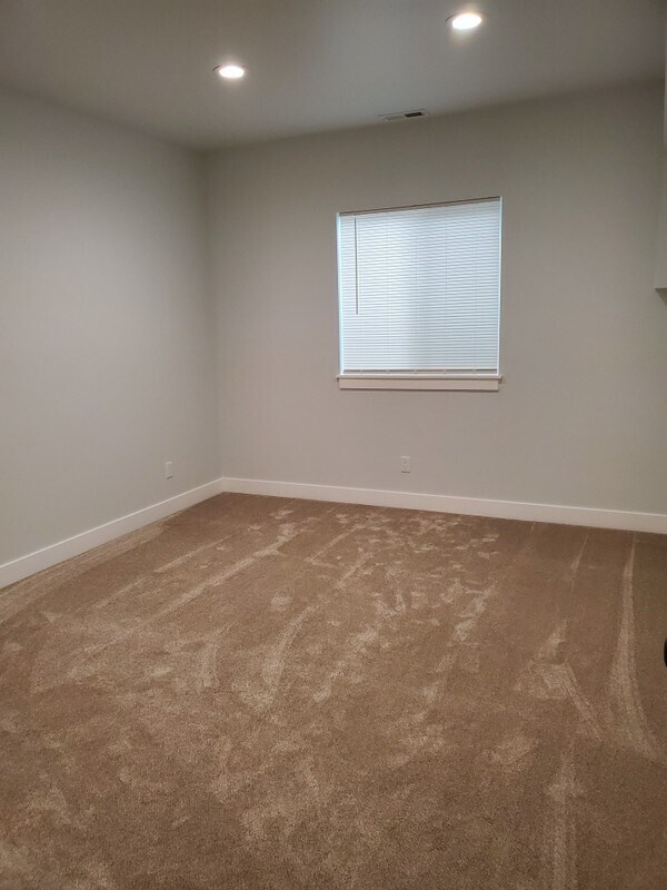 Foto del edificio - 1175 S 2400 E St