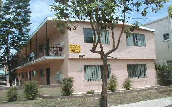 Foto del edificio - 1047 E 5th St