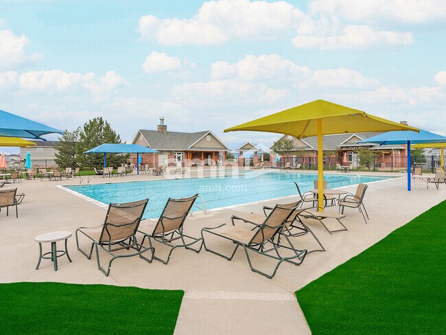 Foto del edificio - 23466 E 2nd Pl