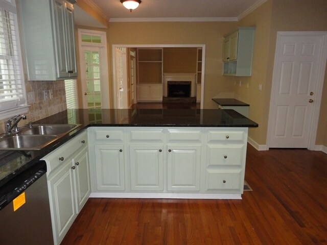 Foto del edificio - 3407 Fairway Ct