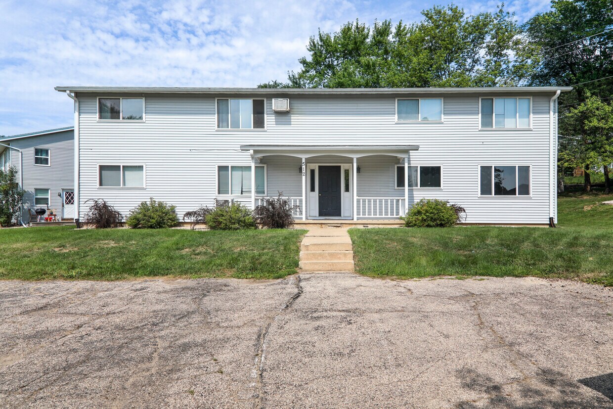 Foto principal - 512 S Main St