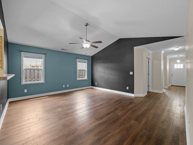 Foto del edificio - Welcome to The Landing At Folkstone!