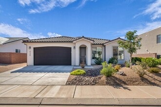 Building Photo - 4546 S Lucy Ln
