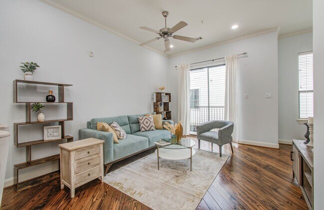 Building Photo - 202 McGowen St