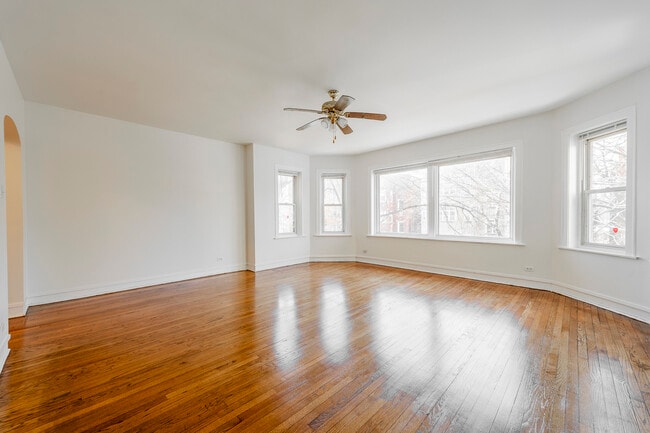 Foto del edificio - 7831 S Kingston Ave