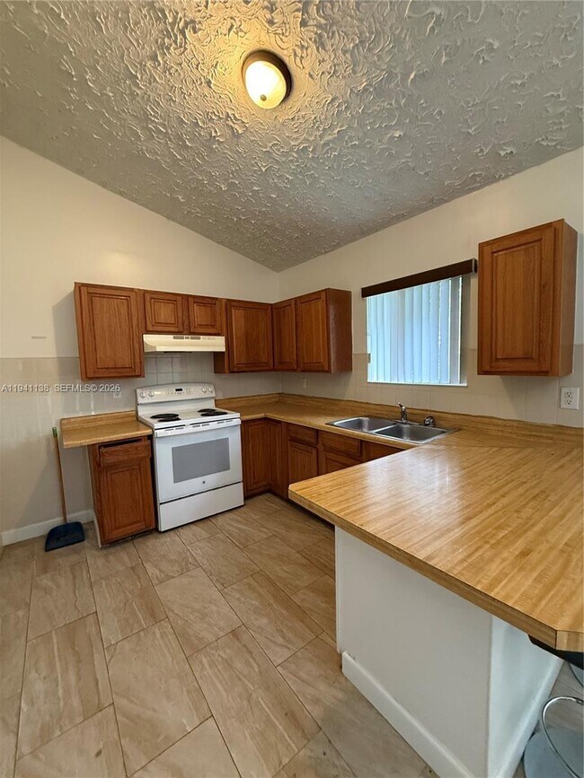 Foto del edificio - 13628 SW 287th Ln