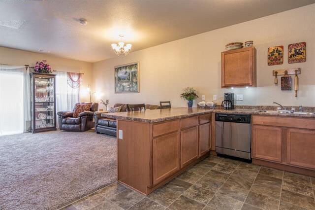 Foto del edificio - Excellent Town Home 3 Bedroom 2.5 Bath hom...