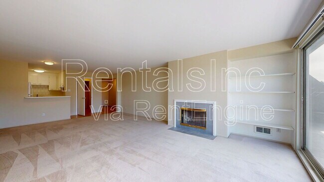 Foto del edificio - 59 Lupine Ave