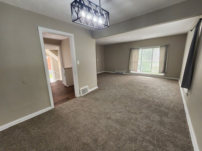 Building Photo - 16401 Judson Dr