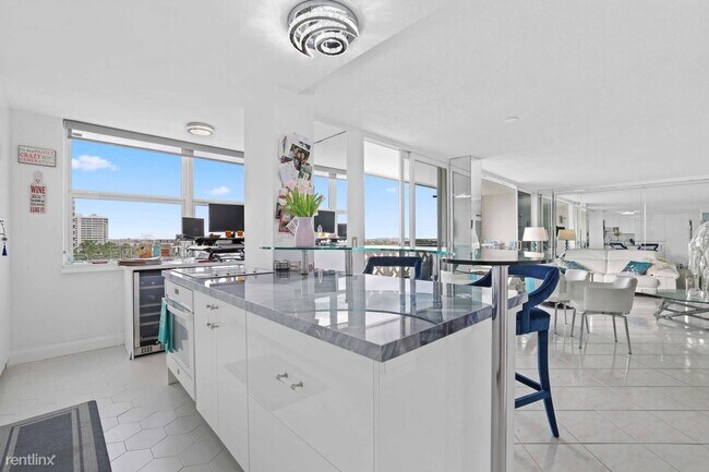 Foto del edificio - 2 br, 2 bath House - 1200 S Ocean Blvd Apt 9F
