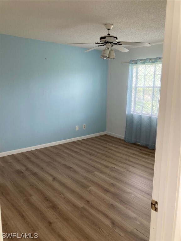 Foto del edificio - 4158 27th Ct SW