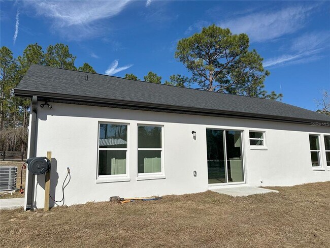 Foto del edificio - 11670 SE 55th Ln
