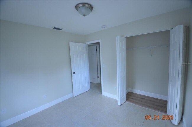 Foto del edificio - 2432 Greenwood St
