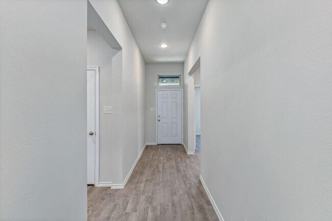 Building Photo - 4317 Cordata Dr