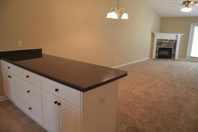 Foto del edificio - Cute 2 Bedroom Townhouse - Close to Shopping & Restaurants! Near I-20 and Washington Rd