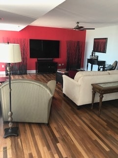 Living room - 125 SW Jefferson Ave