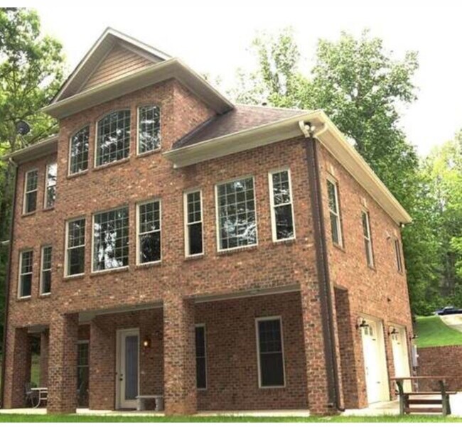 Entrada de la casa - 5029 Ardenwoods Dr