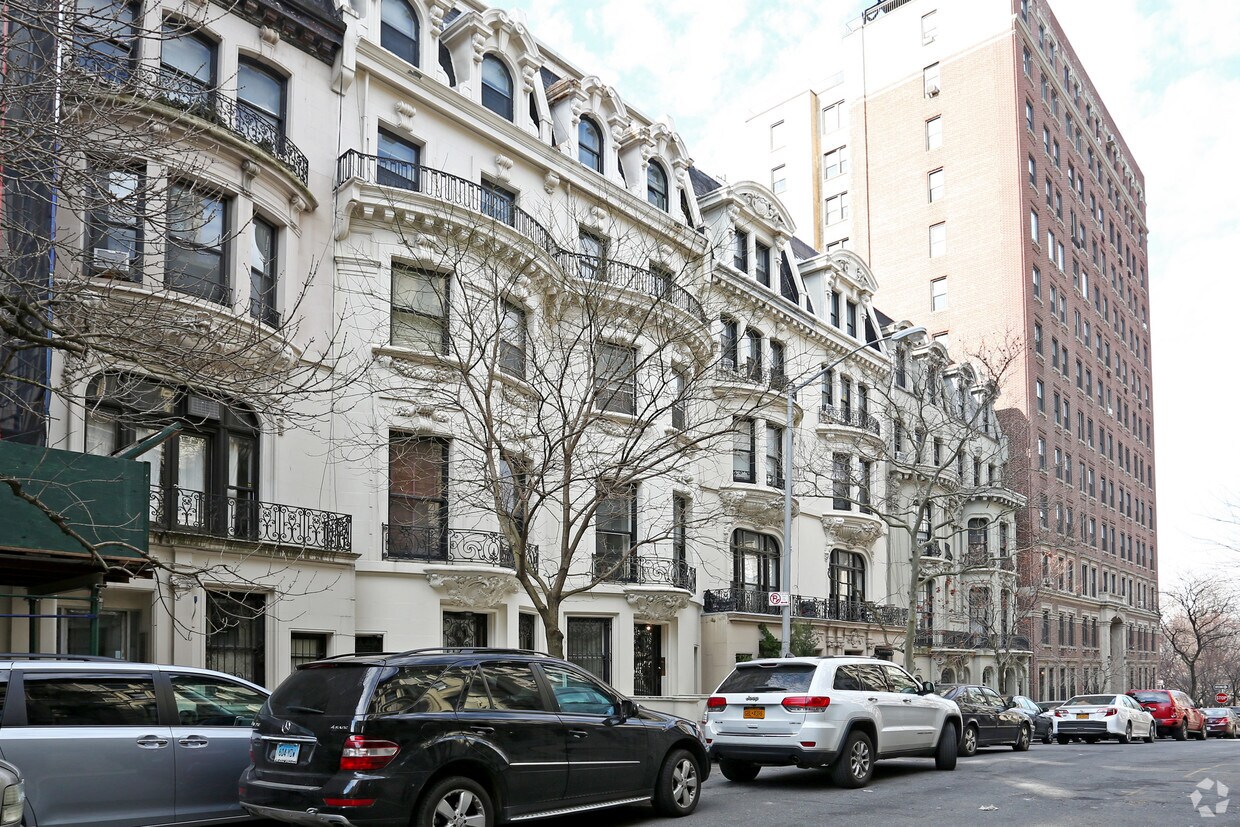 Primary Photo - 312 W 105th St