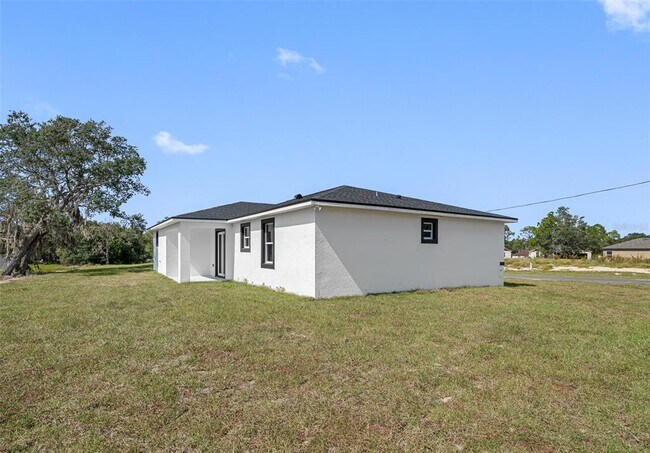 Foto del edificio - 305 Bream Cir