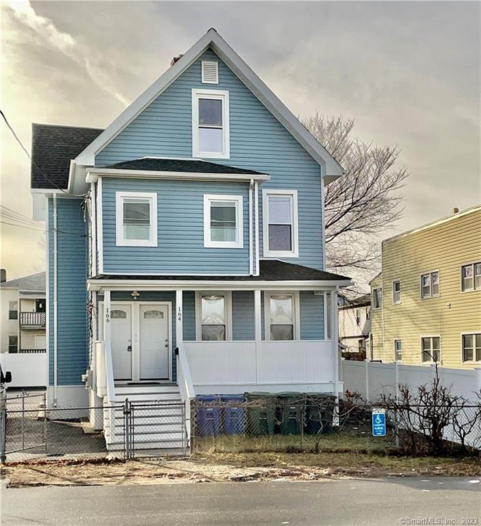Primary Photo - 164-166 Jefferson St