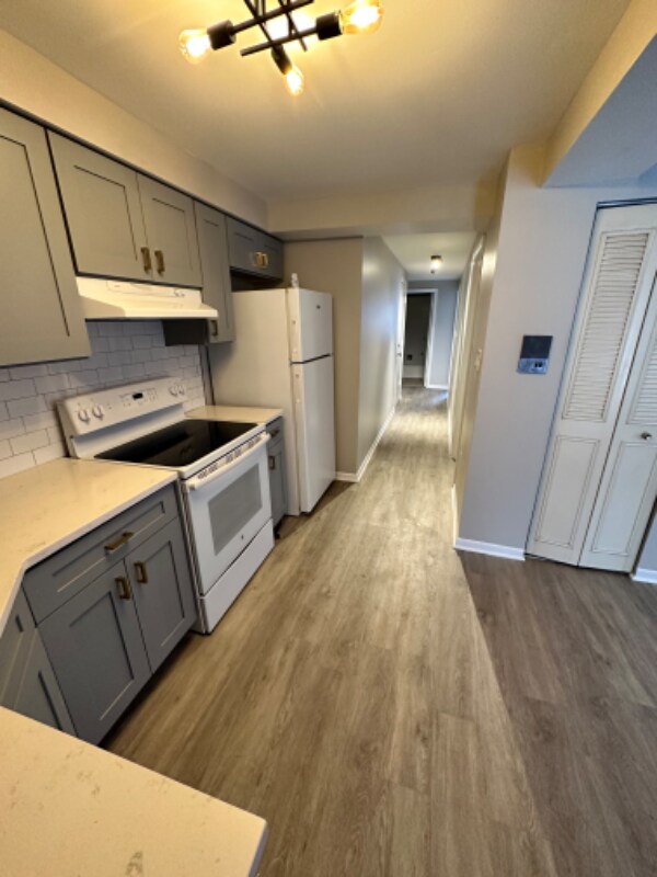Foto del edificio - 6624 W 64th Pl