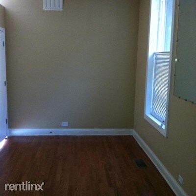 Foto del edificio - 1410 N Ashland Ave