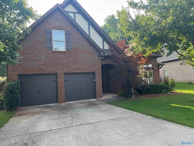 Building Photo - 117 Christy Dr