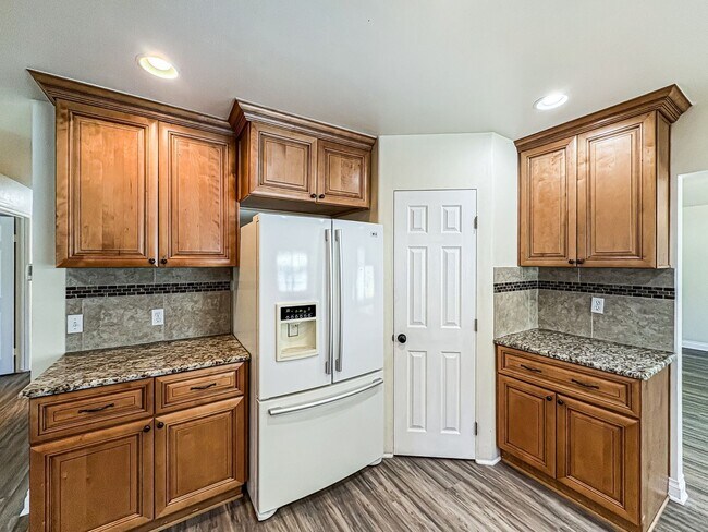 Foto del edificio - Charming 4-Bedroom Home in Poway – “The Ci...