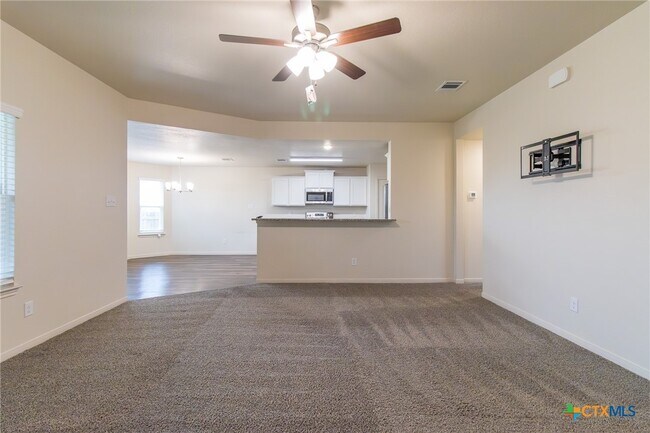 Building Photo - 3207 Salt Fork Dr