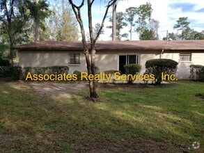 Building Photo - 3315 NW 45th Ave