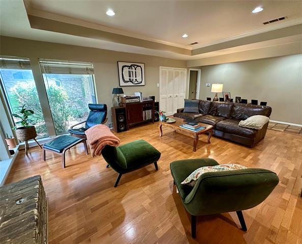 Building Photo - 7610 Mullrany Dr