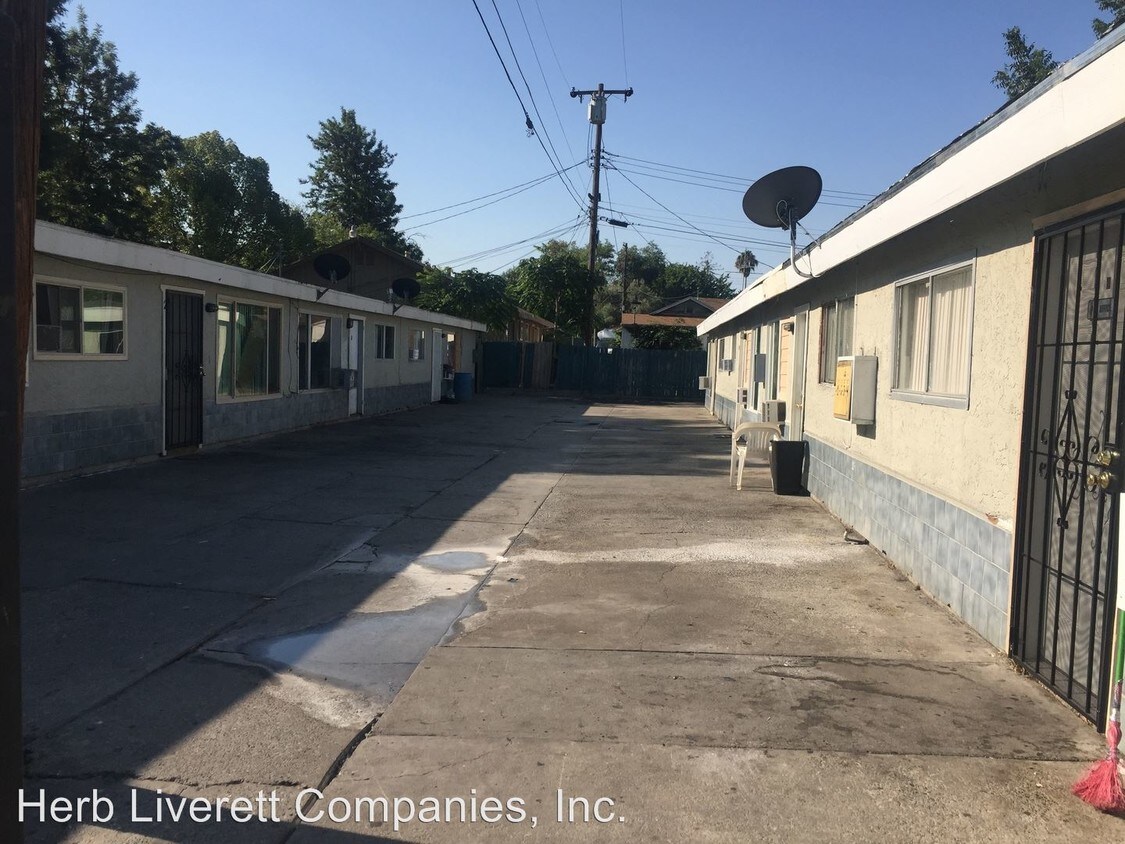 Foto principal - 670 Bowles St