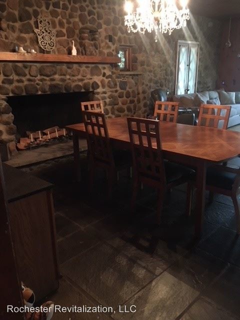 Foto del edificio - 4 br, 2.5 bath House - 2178 West Henrietta Rd