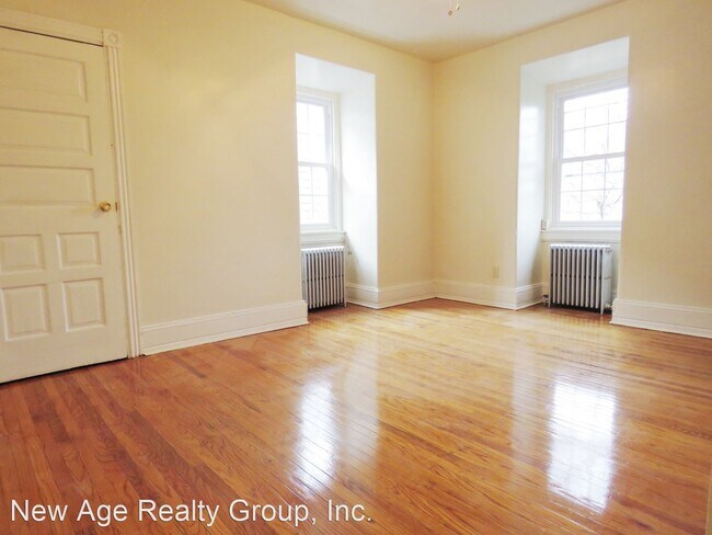 Building Photo - 4715 Baltimore Ave