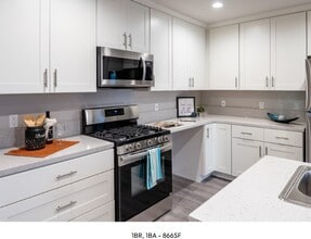 Building Photo - Centerpointe at Market