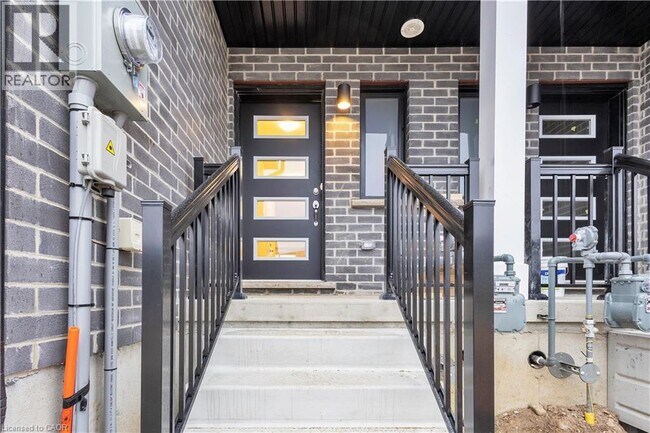 Building Photo - 19 Wilkinson Ave